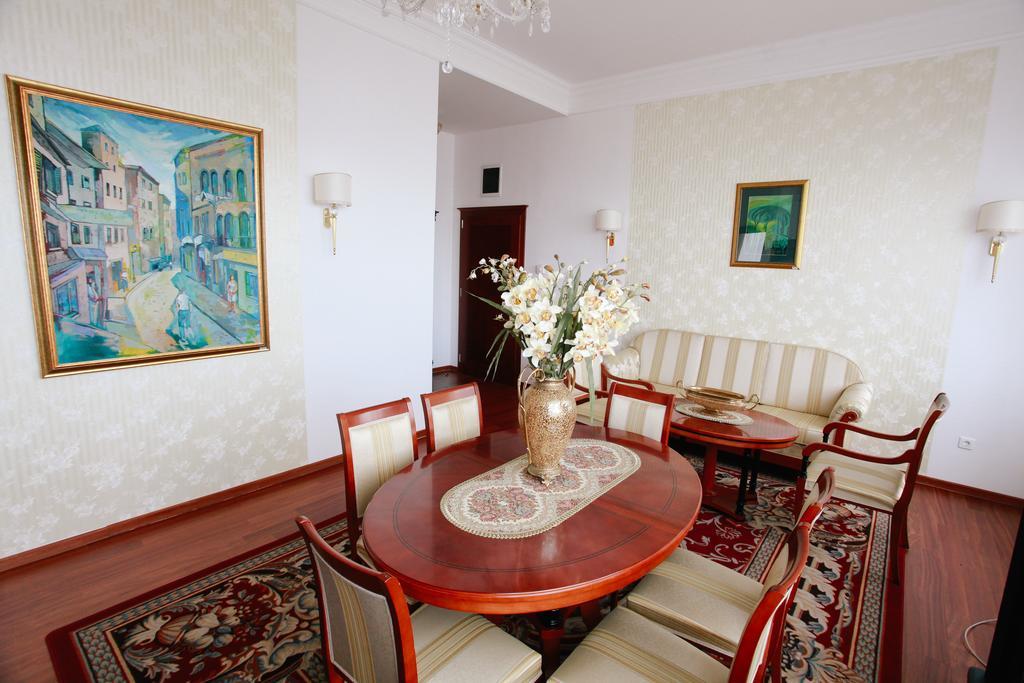 Apart-Hotel Integra Banja Luka Quarto foto